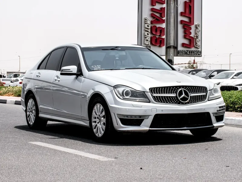 2009 Mercedes-Benz C-Class C250 4 Cylinders Petrol Engine Silver Black Sedan Japanese Specs