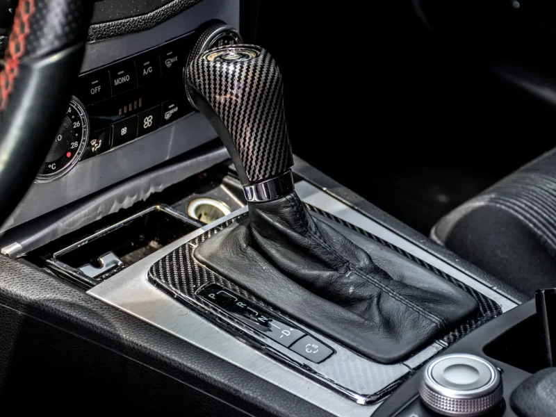 2009 Mercedes-Benz C-Class C250 4 Cylinders Petrol Engine Silver Black Sedan Japanese Specs