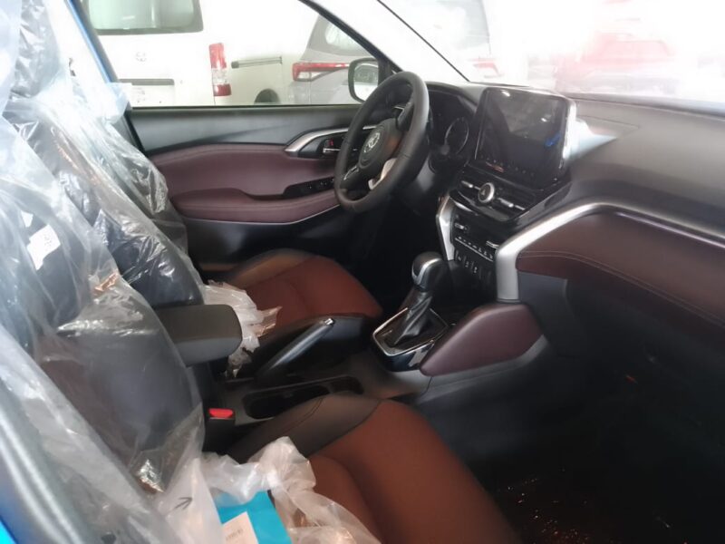 2026 TOYOTA URBAN CRUISER 1.5 Litres 4 Cylinders Petrol Engine Blue Brown SUV GCC Specs