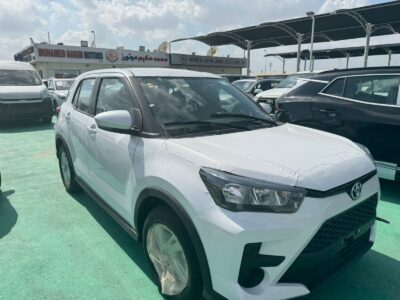 2024 Toyota Raize 1.0 Litres 3-cylinder Petrol Engine White Black SUV GCC Specs Automatic