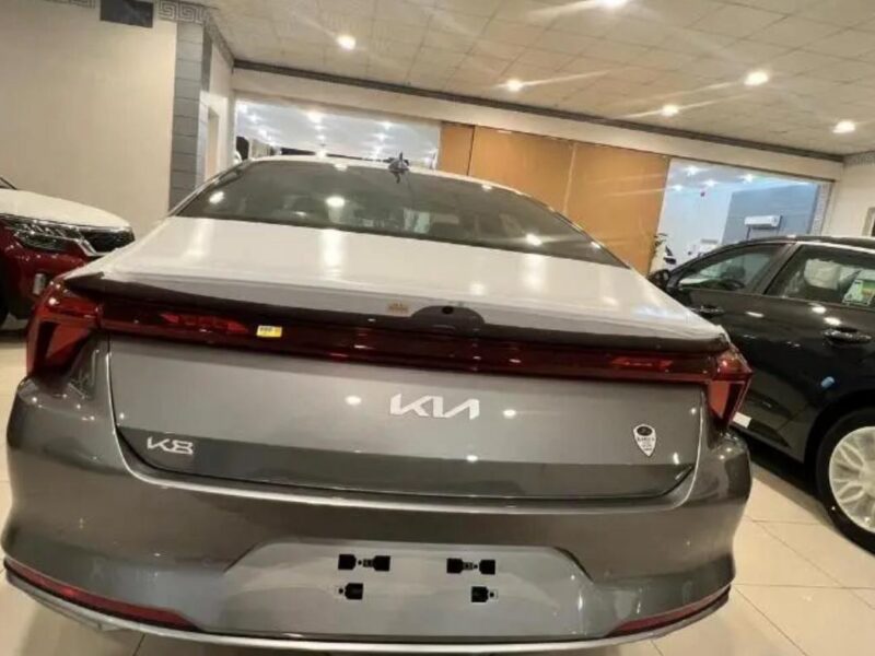 2026 Kia K8 2.5 Litres 4-Cylinder Petrol Engine Grey Beige Luxury Sedan GCC Specs Automatic