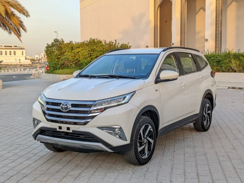 2022 Toyota Rush EX 1.5L 4-Cylinder Petrol Engine White Black SUV GCC Specs Excellent Condition
