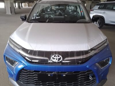 2026 TOYOTA URBAN CRUISER 1.5 Litres 4 Cylinders Petrol Engine Blue Brown SUV GCC Specs