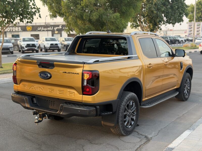 2024 FORD RANGER WILDTRAK 2.0L Bi-Turbo 4 Cylinders Diesel Engine Yellow Black Pickup