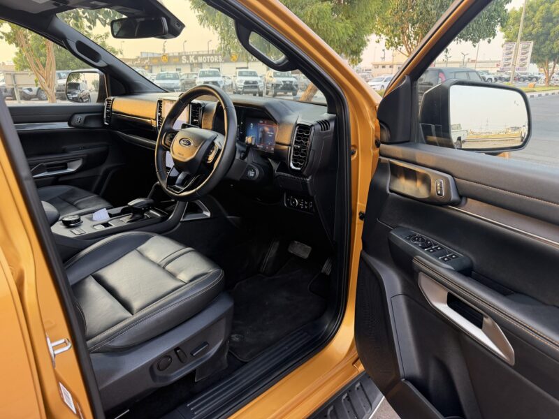 2024 FORD RANGER WILDTRAK 2.0L Bi-Turbo 4 Cylinders Diesel Engine Yellow Black Pickup