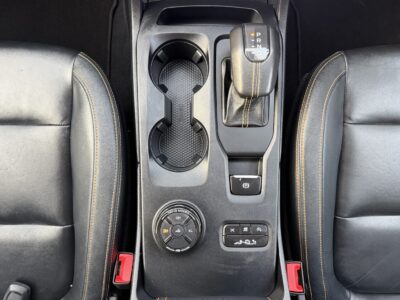 2024 FORD RANGER WILDTRAK 2.0L Bi-Turbo 4 Cylinders Diesel Engine Yellow Black Pickup
