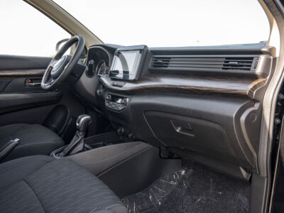 2026 Toyota Rumion 1.5-liter 4 Cylinders Petrol Engine Black SUV GCC Specs Automatic