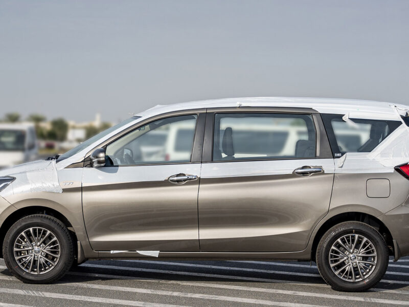 2026 Toyota Rumion 1.5-liter 4 Cylinders Petrol Engine Grey Black SUV GCC Specs Automatic