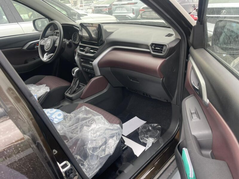 2026 TOYOTA URBAN CRUISER 1.5 Litres 4 Cylinders Petrol Engine Black Brown SUV GCC Specs