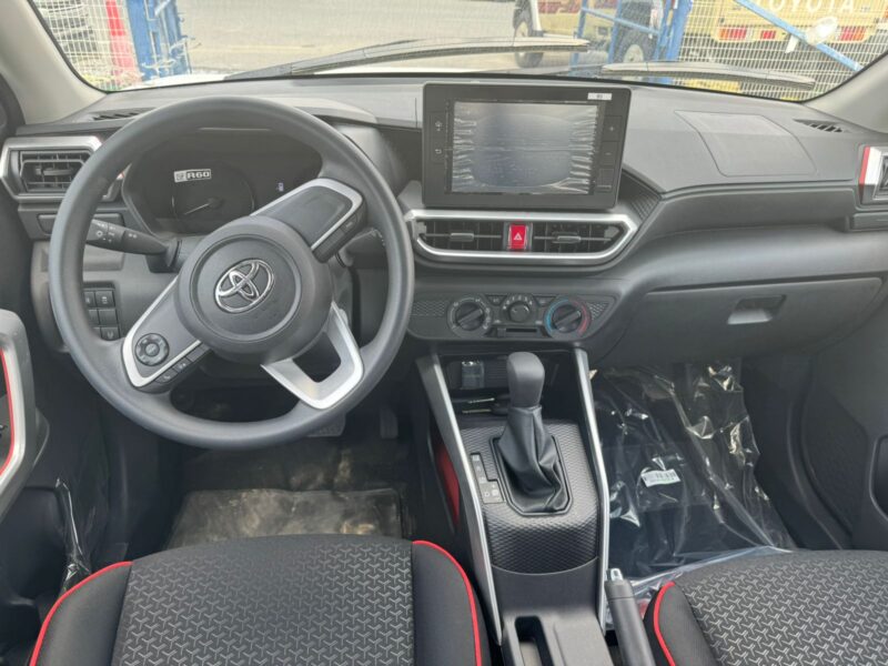 2024 Toyota Raize 1.0 Litres 3-cylinder Petrol Engine White Black SUV GCC Specs Automatic