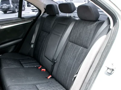 2009 Mercedes-Benz C-Class C250 4 Cylinders Petrol Engine Silver Black Sedan Japanese Specs