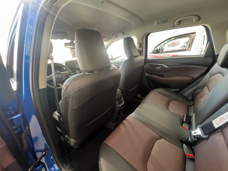 2026 TOYOTA URBAN CRUISER 1.5 Litres 4 Cylinders Petrol Engine Blue Brown SUV GCC Specs