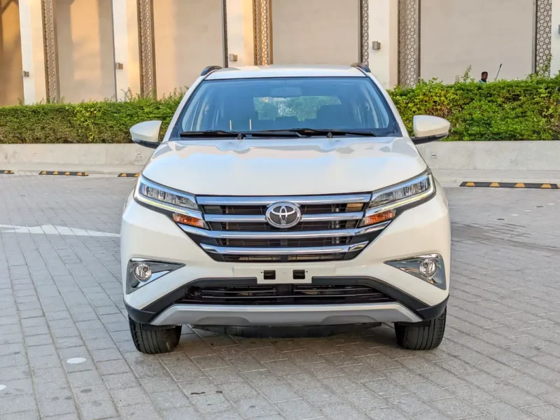 2022 Toyota Rush EX 1.5L 4-Cylinder Petrol Engine White Black SUV GCC Specs Excellent Condition