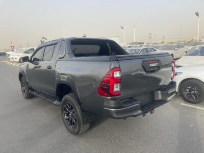 2021 TOYOTA HILUX DOUBLE CAB 2.8 Litres 4 Cylinders Diesel Engine Grey Black Pickup Truck