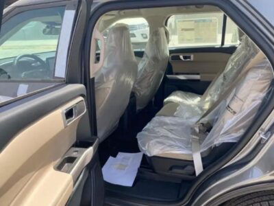 2026 Ford Explorer 3.0-Liter Twin-Turbocharged V6 Petrol Engine Grey Black SUV GCC Specs