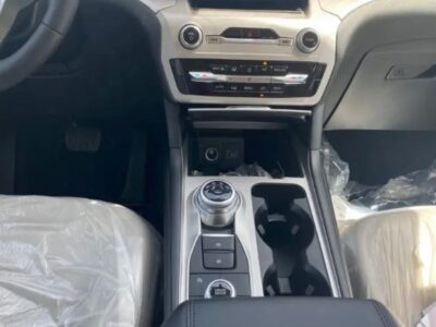 2026 Ford Explorer 3.0-Liter Twin-Turbocharged V6 Petrol Engine Grey Black SUV GCC Specs