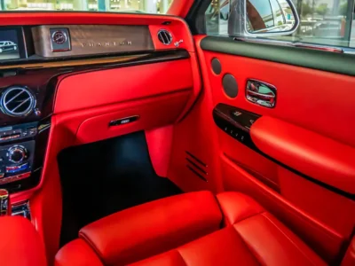 2022 Rolls-Royce Phantom Standard 12 Cylinders Petrol Engine White Red Sedan GCC Specs