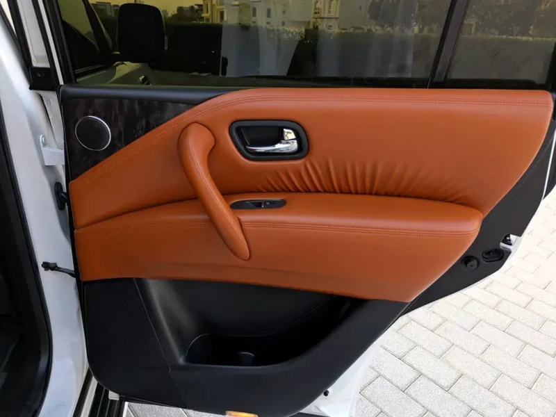 2020 Nissan Patrol SE Platinum 4.0 Litres 6 Cylinders Petrol Engine White Tan SUV GCC Specs