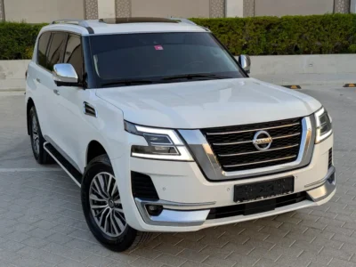 2020 Nissan Patrol SE Platinum 4.0 Litres 6 Cylinders Petrol Engine White Tan SUV GCC Specs