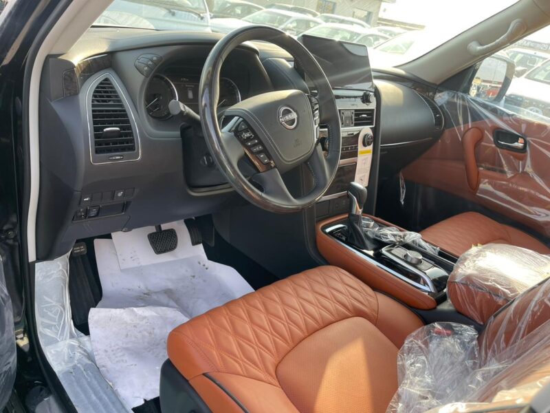 2026 Nissan Patrol XE 4.0 Litres 6 Cylinders Petrol Engine Black Tan SUV GCC Specs Automatic