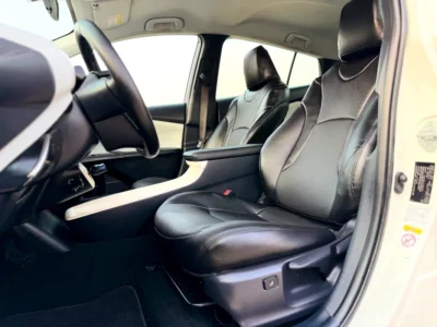 2017 Toyota Prius Eco 4 Cylinders Hybrid Engine White Black Hatchback Extremely Fuel Efficient