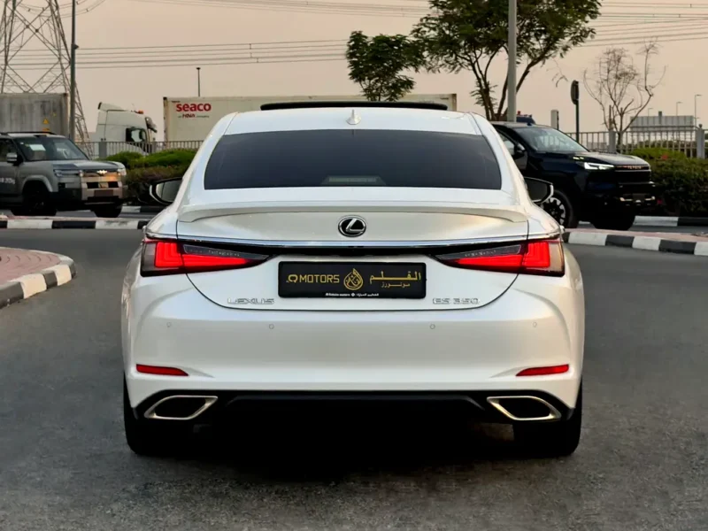 2025 Lexus ES-Series ES 350 Premier 3.5 Litres V6 Petrol Engine White Tan Sedan GCC Specs