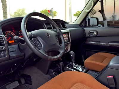 2023 Nissan Patrol Safari Super Safari 4.8L VTC 6 Cylinder Petrol Engine Black Tan SUV GCC