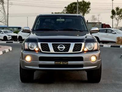 2023 Nissan Patrol Safari Super Safari 4.8L VTC 6 Cylinder Petrol Engine Black Tan SUV GCC