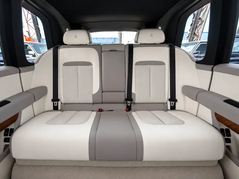 2026 Rolls-Royce Cullinan Silver Badge 6.75 Litres Twin-Turbo V12 Petrol Engine White SUV
