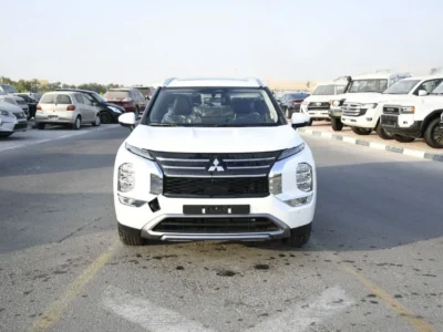 2026 Mitsubishi Outlander 7P H-Line 2.5L 4 Cylinders Petrol Engine White Black SUV GCC Specs