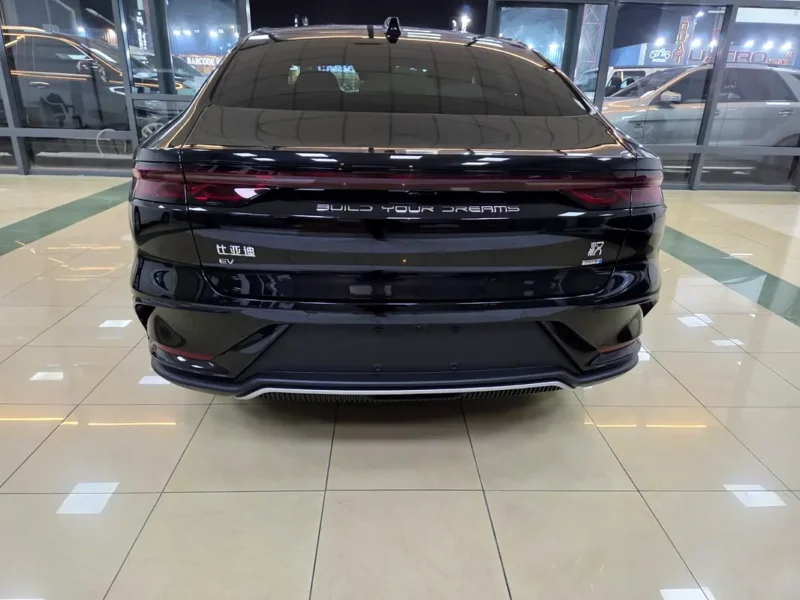 2025 BYD HAN Flagship Edition Electric Vehicle 650+ KM Range Black Beige Sedan Chinese Specs