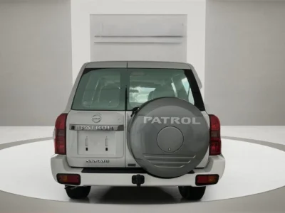 2024 Nissan Patrol Safari SW 4.8 Litres 6 Cylinders Petrol Engine White Grey SUV GCC Specs AT