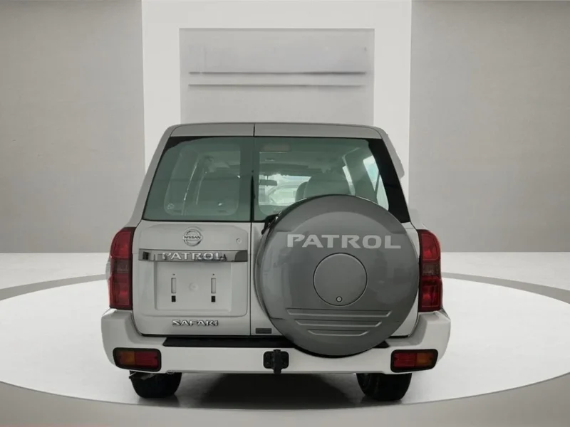 2024 Nissan Patrol Safari SW 4.8 Litres 6 Cylinders Petrol Engine White Grey SUV GCC Specs AT