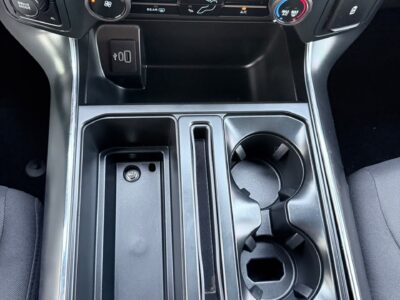 2025 FORD F-150 2.7 Litres Turbo 6 Cylinders Petrol Engine White Black Pickup Truck US Specs