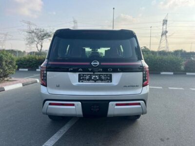 2026 Nissan Patrol LE Platinum City 3.5L Twin-Turbocharged V6 Petrol Engine Silver Red SUV GCC