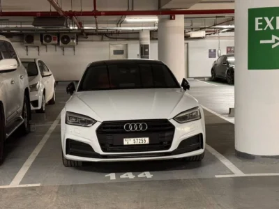 2018 Audi A5 45 TFSI S-LINE 2.0 Litres 4 Cylinders Petrol Engine White Red Hatchback Automatic