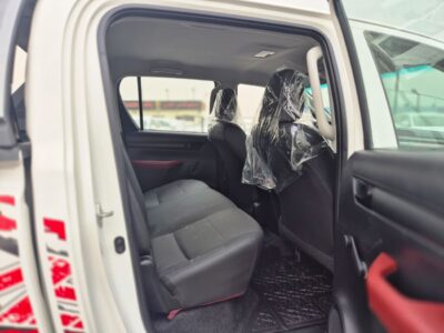 2021 Toyota Hilux ADVENTURE 2.7 Litres 4 Cylinders Petrol Engine White Black Pickup Truck GCC