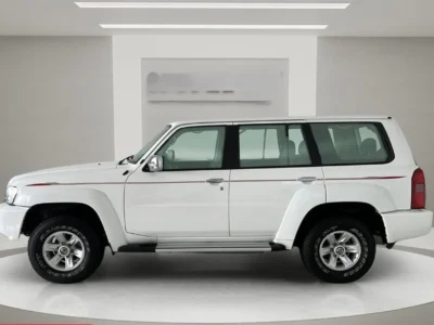 2024 Nissan Patrol Safari SW 4.8 Litres 6 Cylinders Petrol Engine White Grey SUV GCC Specs AT