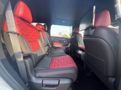 2026 Nissan Patrol LE Platinum City 3.5L Twin-Turbocharged V6 Petrol Engine Silver Red SUV GCC