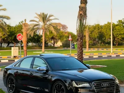 2014 Audi S8 5.2 FSI quattro Exclusive Line V10 Petrol Engine Black Red Sedan GCC Specs