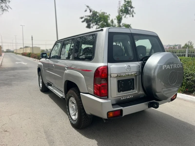 2024 Nissan Patrol Safari SW 4.8 Litres 6 Cylinders Petrol Engine Silver Grey SUV GCC Specs Manual