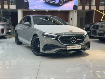 2026 Mercedes Benz E300 AMG 2.0L 4 Cylinders Hybrid Engine Grey Brown Sedan Korean Specs