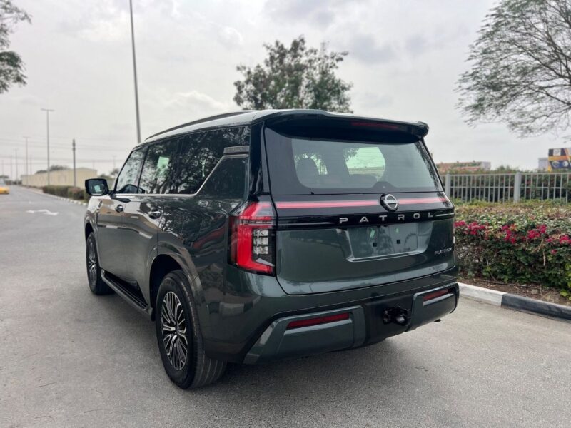 2026 Nissan Patrol SE PLATINUM CITY 3.8-liter V6 Petrol Engine Green Red SUV GCC Specs