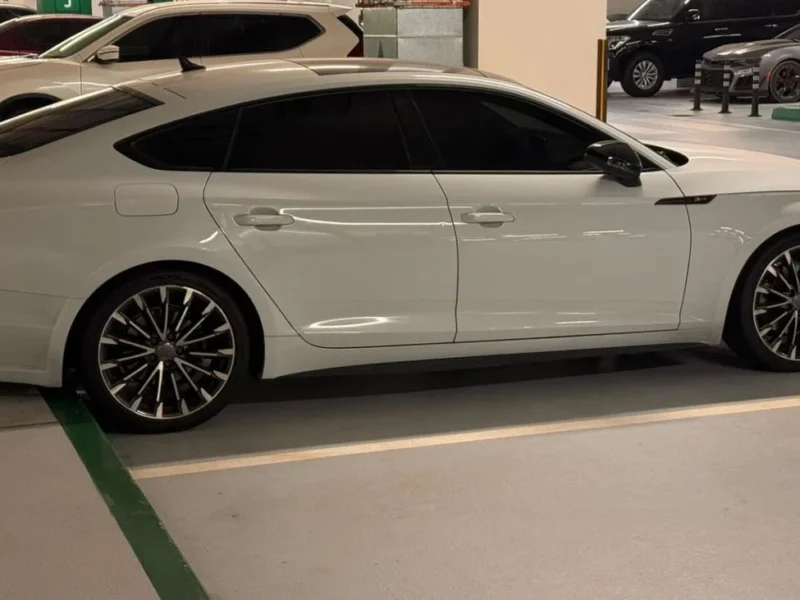 2018 Audi A5 45 TFSI S-LINE 2.0 Litres 4 Cylinders Petrol Engine White Red Hatchback Automatic