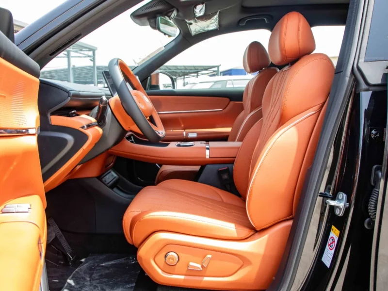 2025 Changan Qiyuan Q07 145 PRESTIGE 1.5T plug‑in hybrid 4 Cylinders Blac Tan SUV Chinese Spec