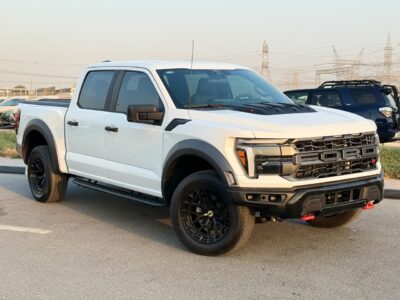 2025 FORD F-150 2.7 Litres Turbo 6 Cylinders Petrol Engine White Black Pickup Truck US Specs