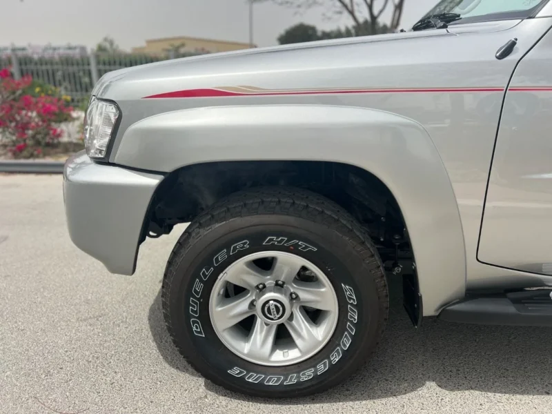 2024 Nissan Patrol Safari SW 4.8 Litres 6 Cylinders Petrol Engine Silver Grey SUV GCC Specs Manual