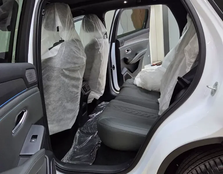2025 BYD Song Plus 4 Cylinders Plug-in Hybrid Engine White Black SUV Chinese Specs