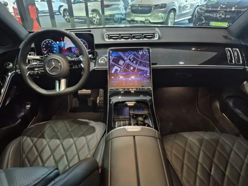 2025 Mercedes Benz S500 4MATIC L 3.0 Litre 6 Cylinders Hybrid Engine Silver Black Sedan