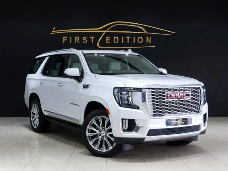 2023 GMC Yukon Denali 6.2 Litres V8 Petrol Engine White Beige SUV GCC Specs Automatic